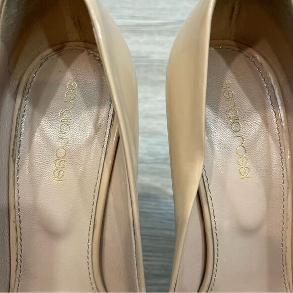 SERGIO ROSSI Beige Patent-leather pumps - Picture 5 of 9